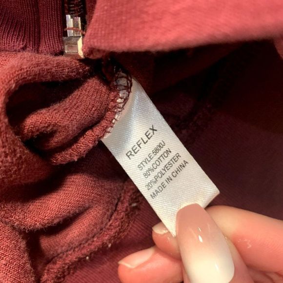 Reflex red velvet zip up size 3XL - Picture 9 of 9